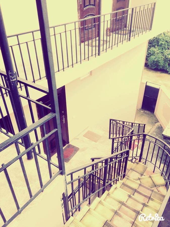 Aparthotel My Home 巴统 外观 照片