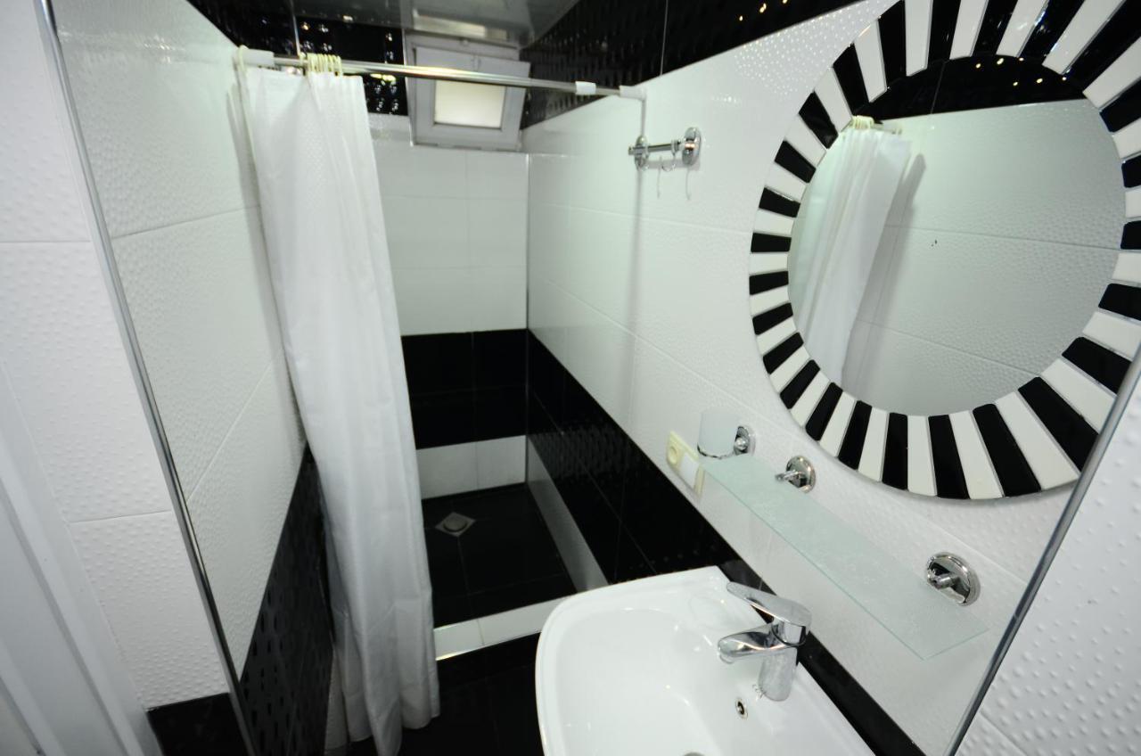 Aparthotel My Home 巴统 外观 照片