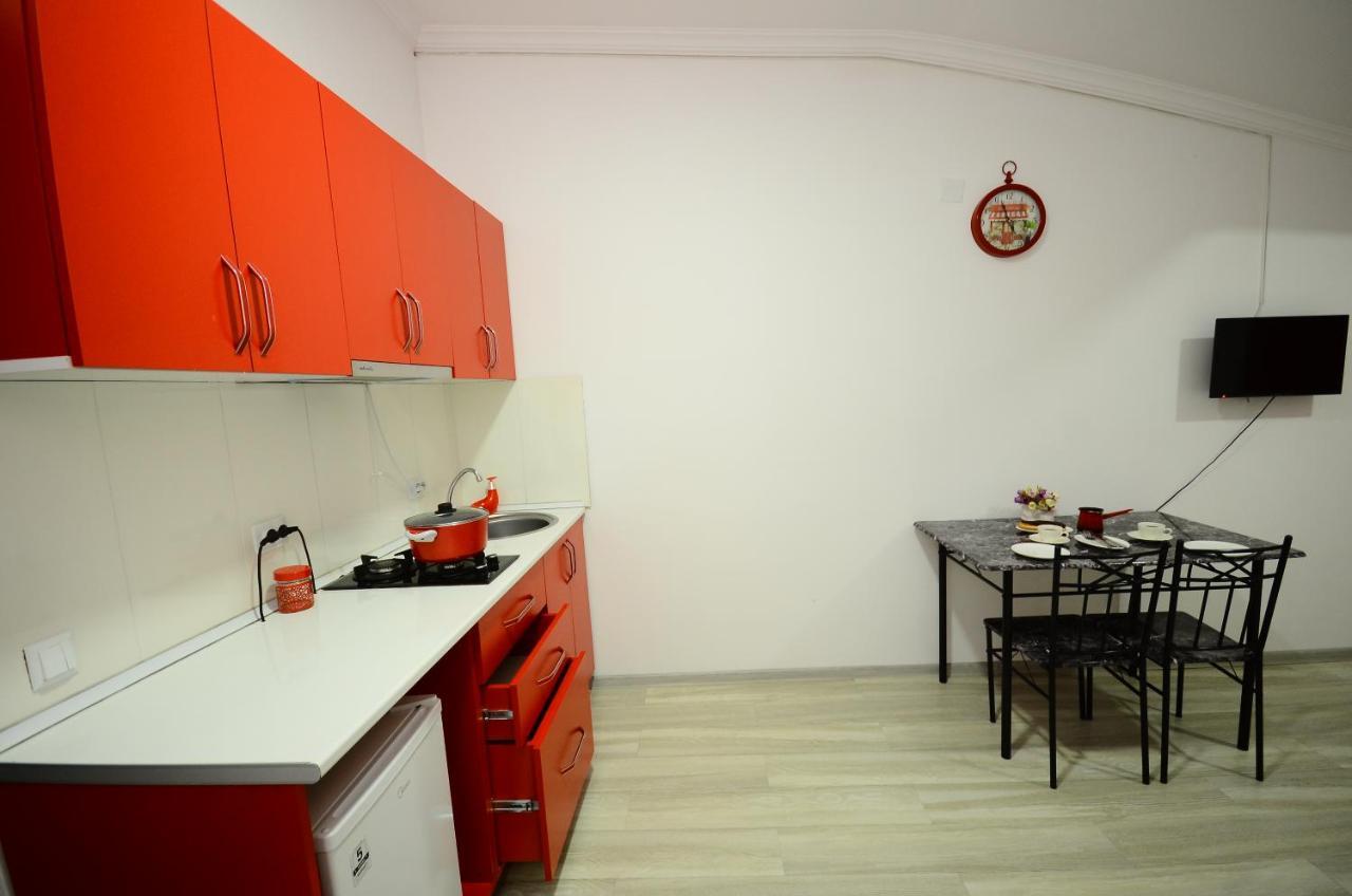 Aparthotel My Home 巴统 外观 照片