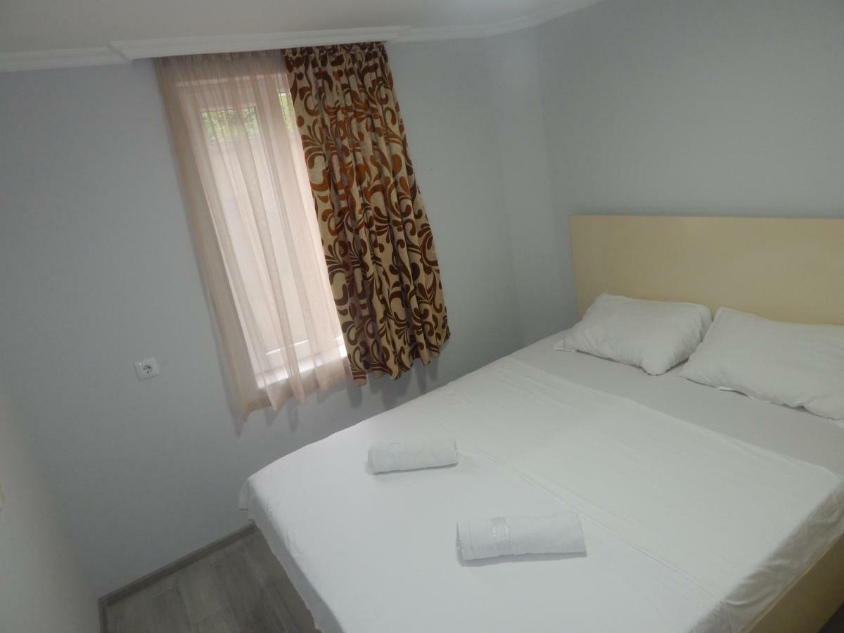 Aparthotel My Home 巴统 外观 照片