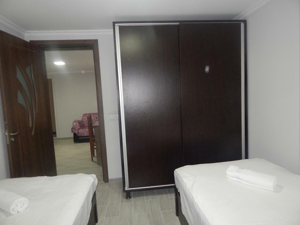 Aparthotel My Home 巴统 外观 照片