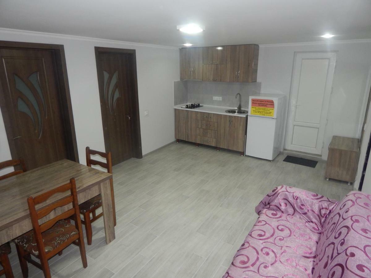 Aparthotel My Home 巴统 外观 照片
