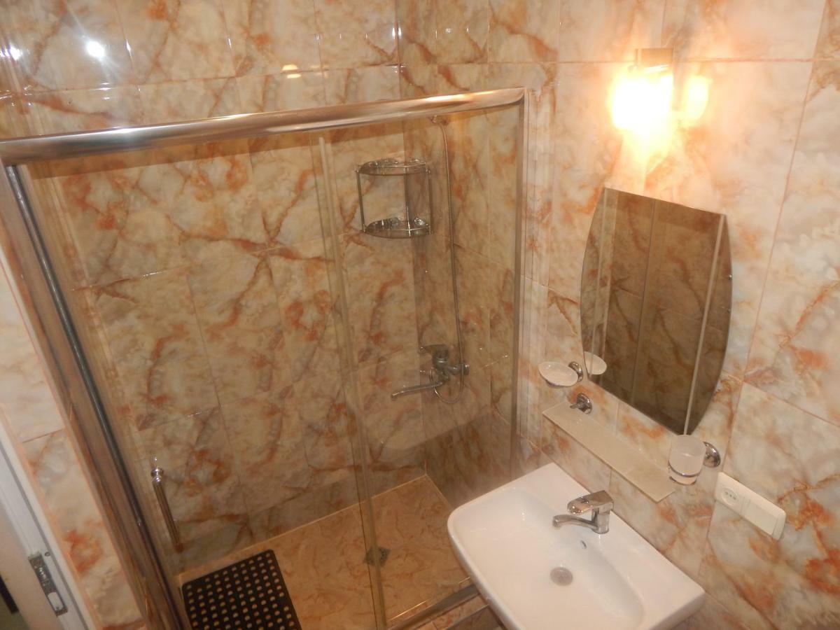 Aparthotel My Home 巴统 外观 照片